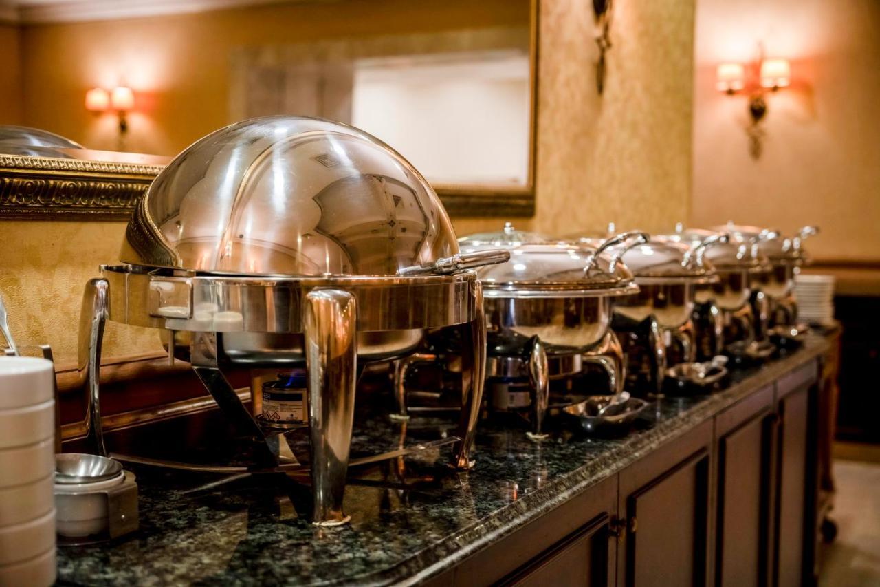 The Palace Taksim Готель 4*