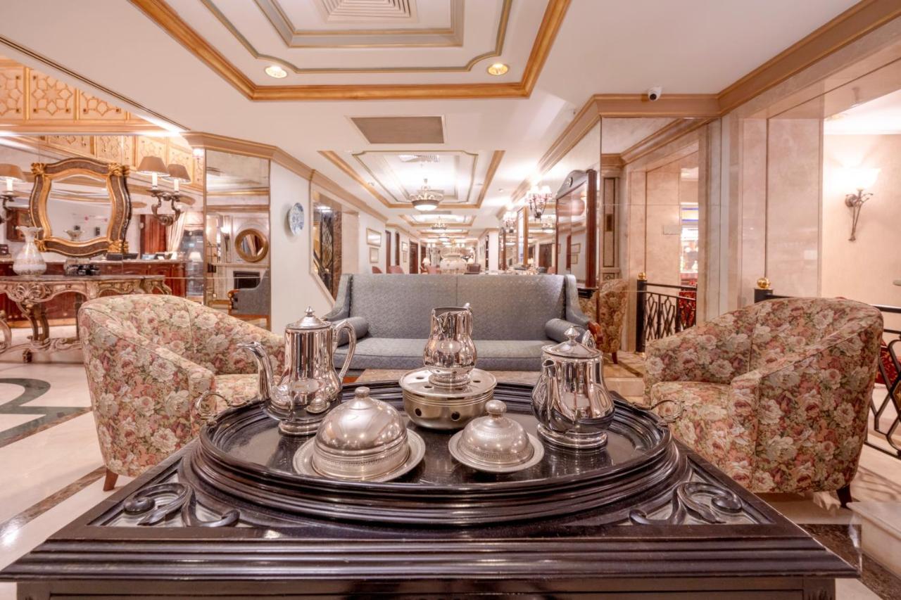 Готель The Palace Taksim Стамбул