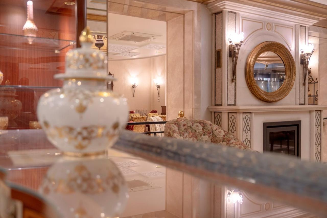 Отель The Palace Taksim Стамбул