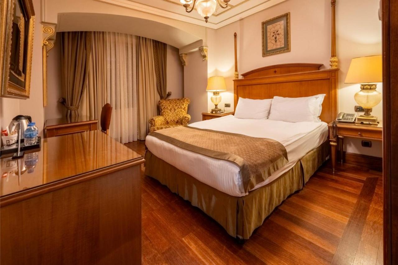 Отель The Palace Taksim 4*